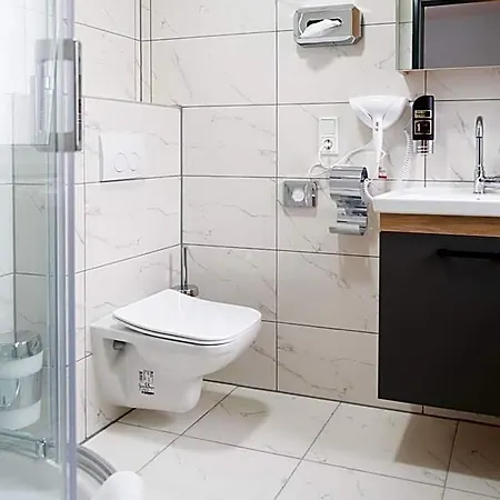 Aparthotel Louis 3*