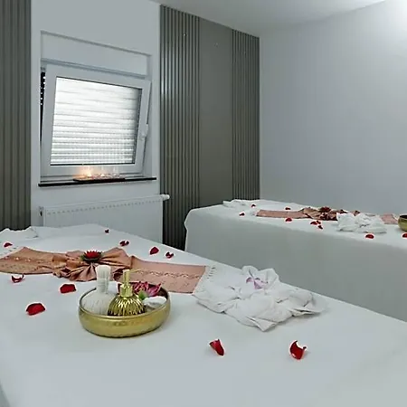 Louis Aparthotel 3*
